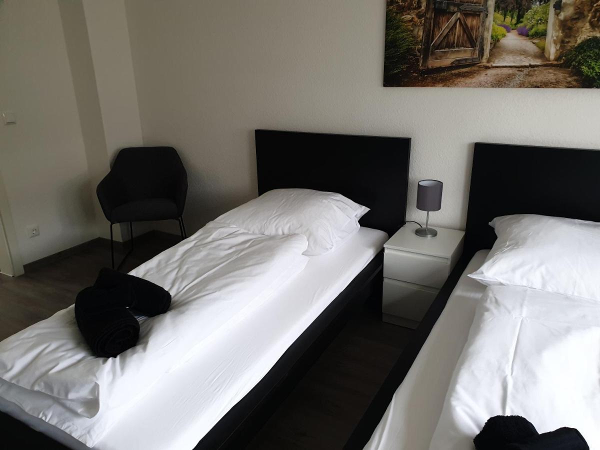 Flora Apartments Gelsenkirchen Phòng bức ảnh